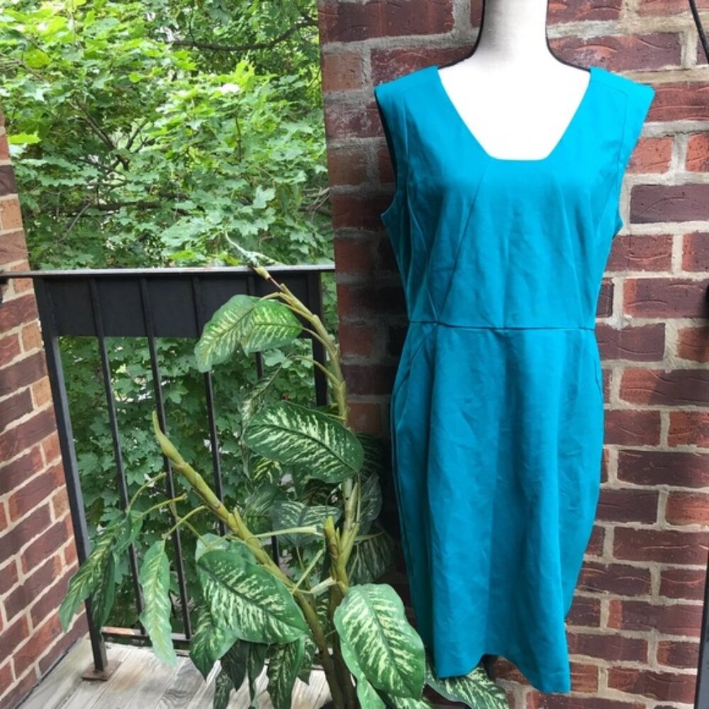 Ann Taylor Blue/Teal Dress Size 14